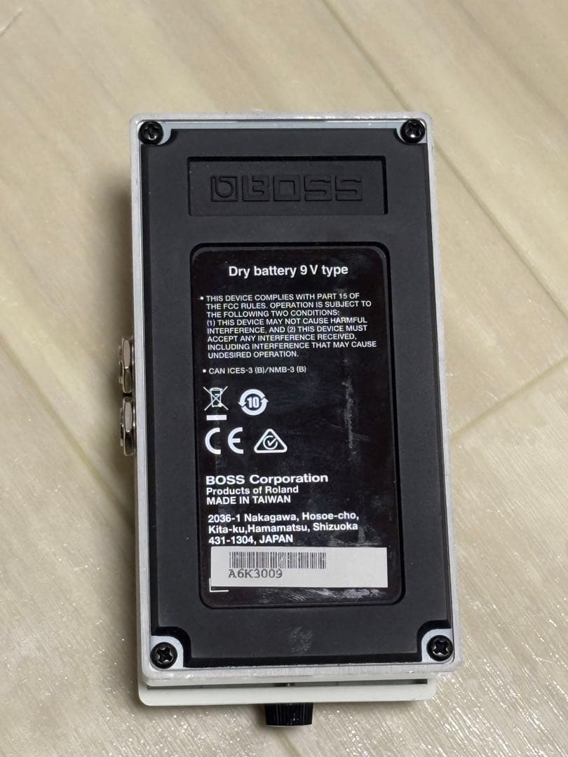 【最安値】BOSS Angry D JB2 ギターエフェクター　箱付