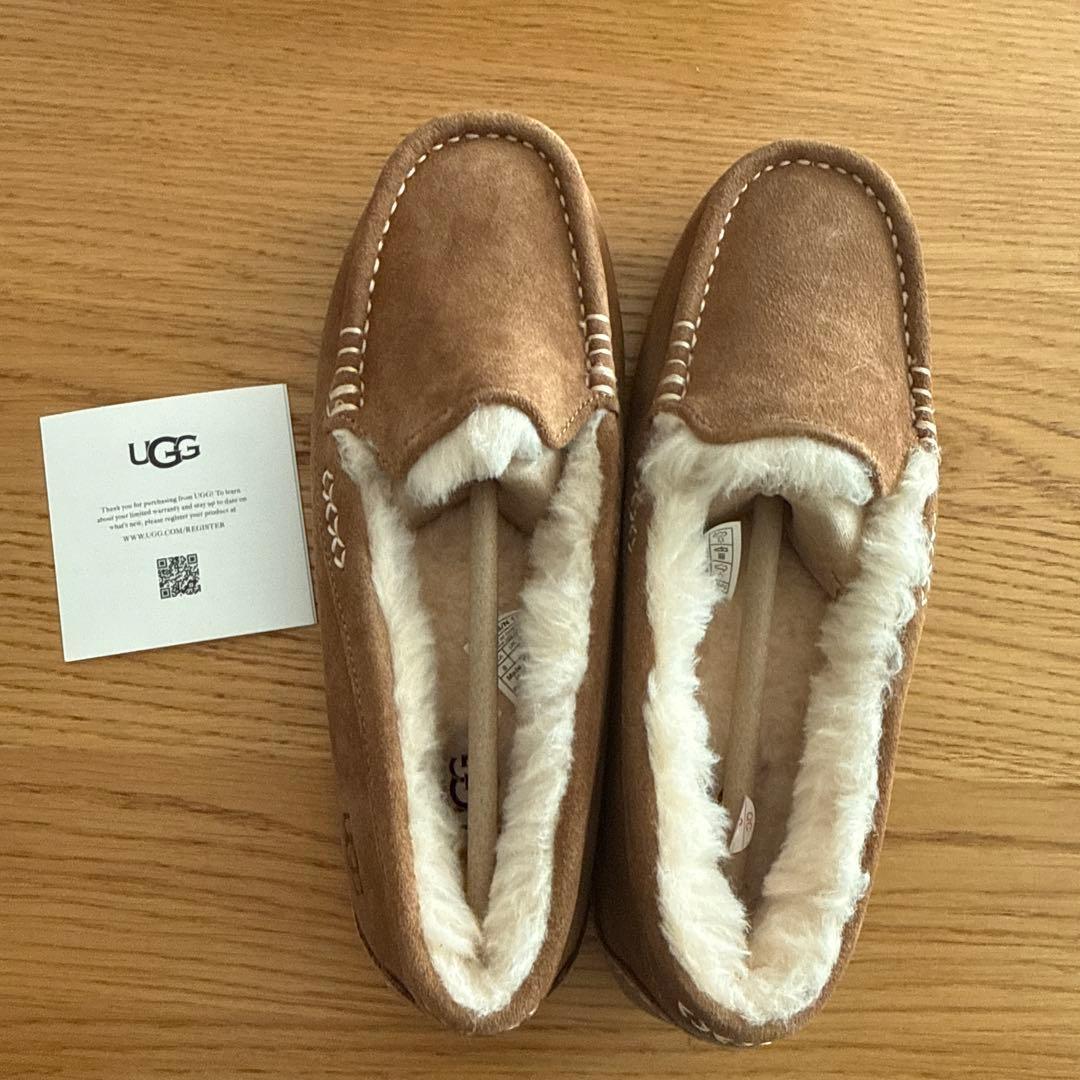 UGG モカシン アンスレー