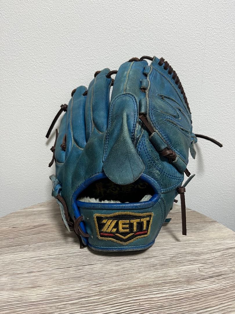 ZETT 硬式 投手用グローブ