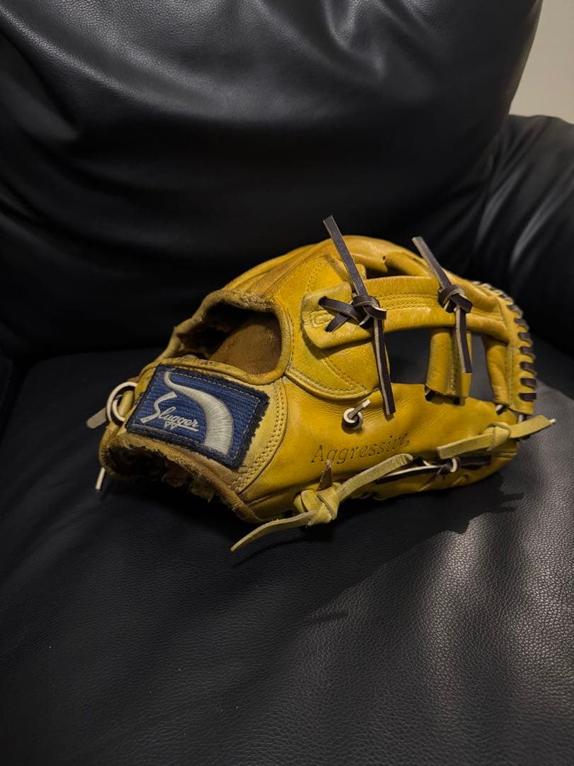 ど*ん様 クボタスラッガー　硬式野球グローブ