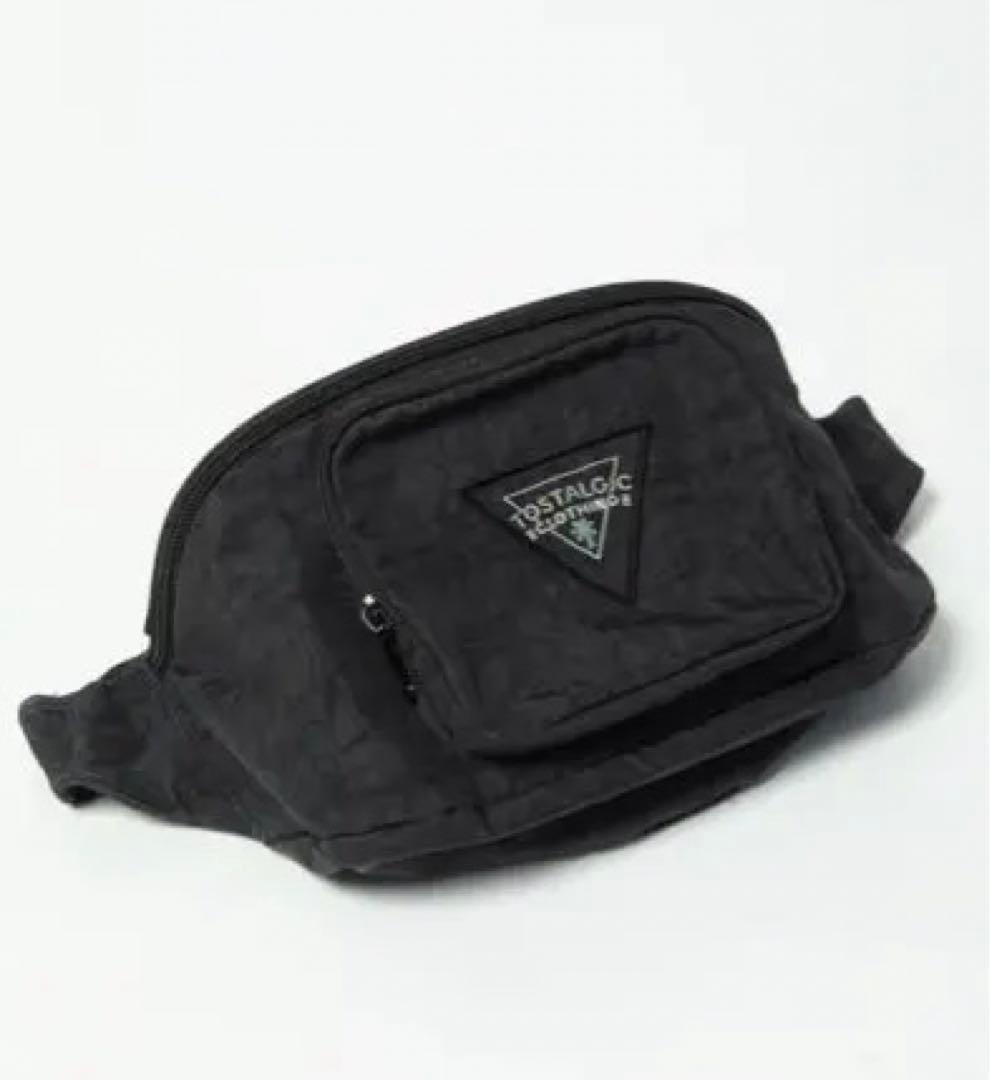 トスタルジッククロージング　fanny pack