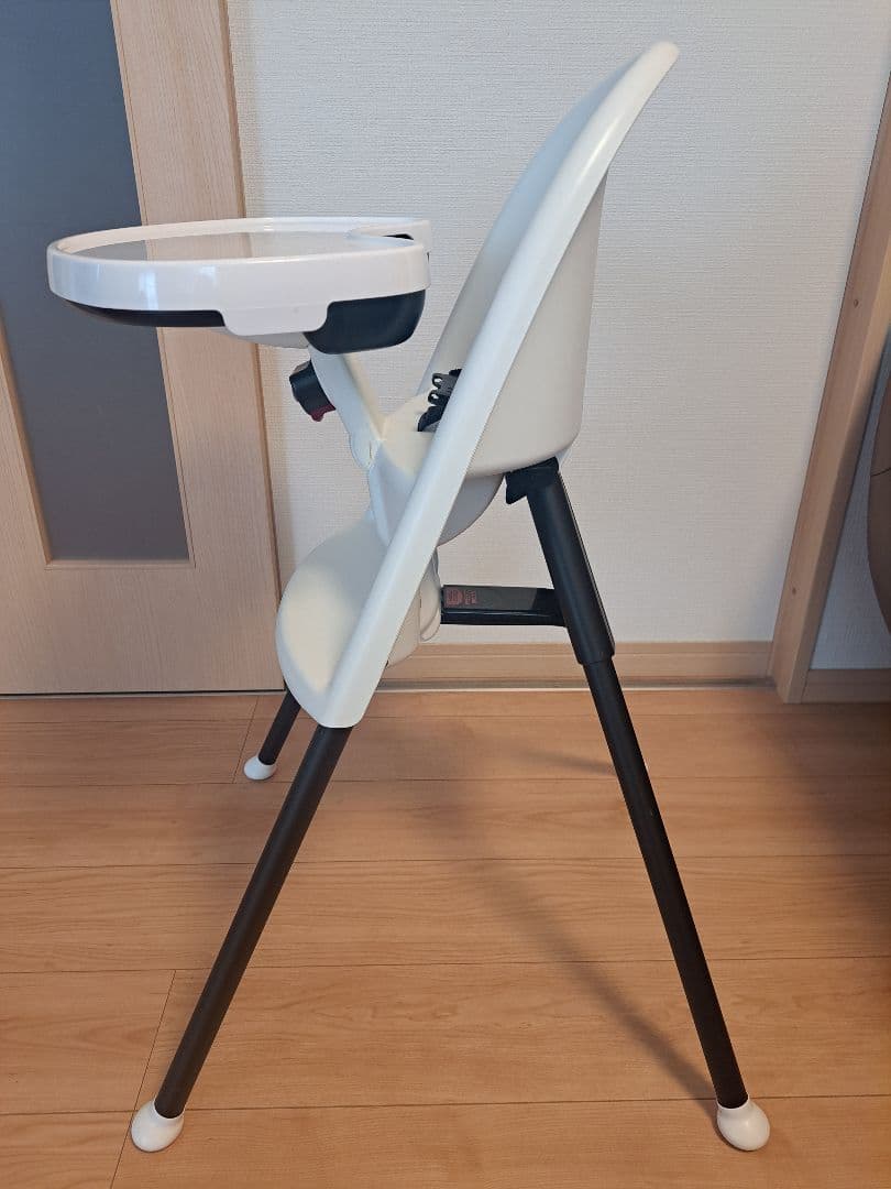 【mksi】安全ベルト付！BABYBJÖRN ハイチェア　ホワイト