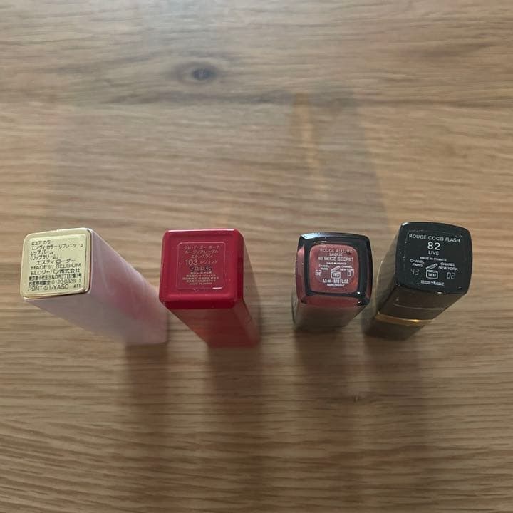 シャネル クレドポー エスティローダー