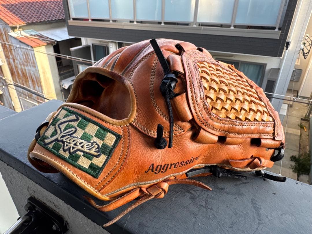 【グラブケース付き】久保田スラッガー　一般軟式内野手用グラブ