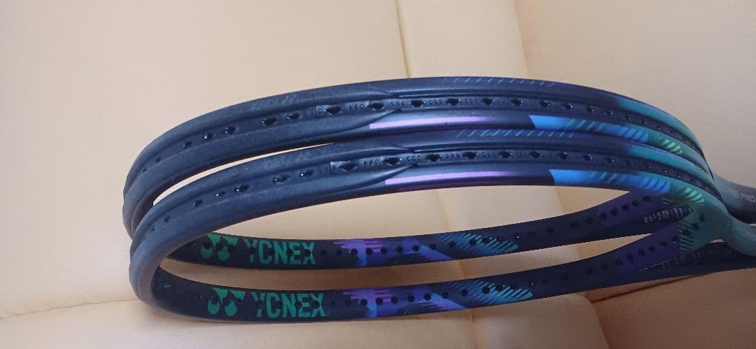 ヨネックス Vコアプロ100 G2 2本セット