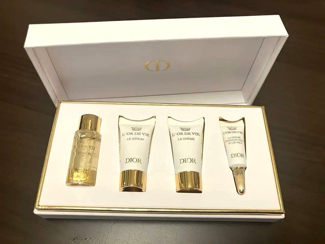 値下げ中！！クリスチャン・ディオール ロード ヴィラ サンプルセット