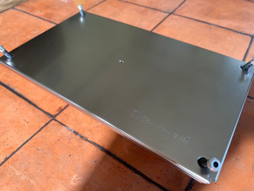 【未使用】LEVEL factory-b テーブル