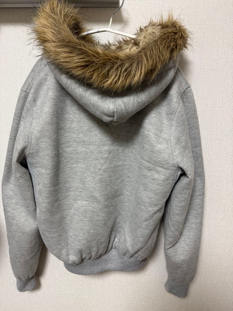 Abercrombie & Fitch ファー付きグレー パーカー L