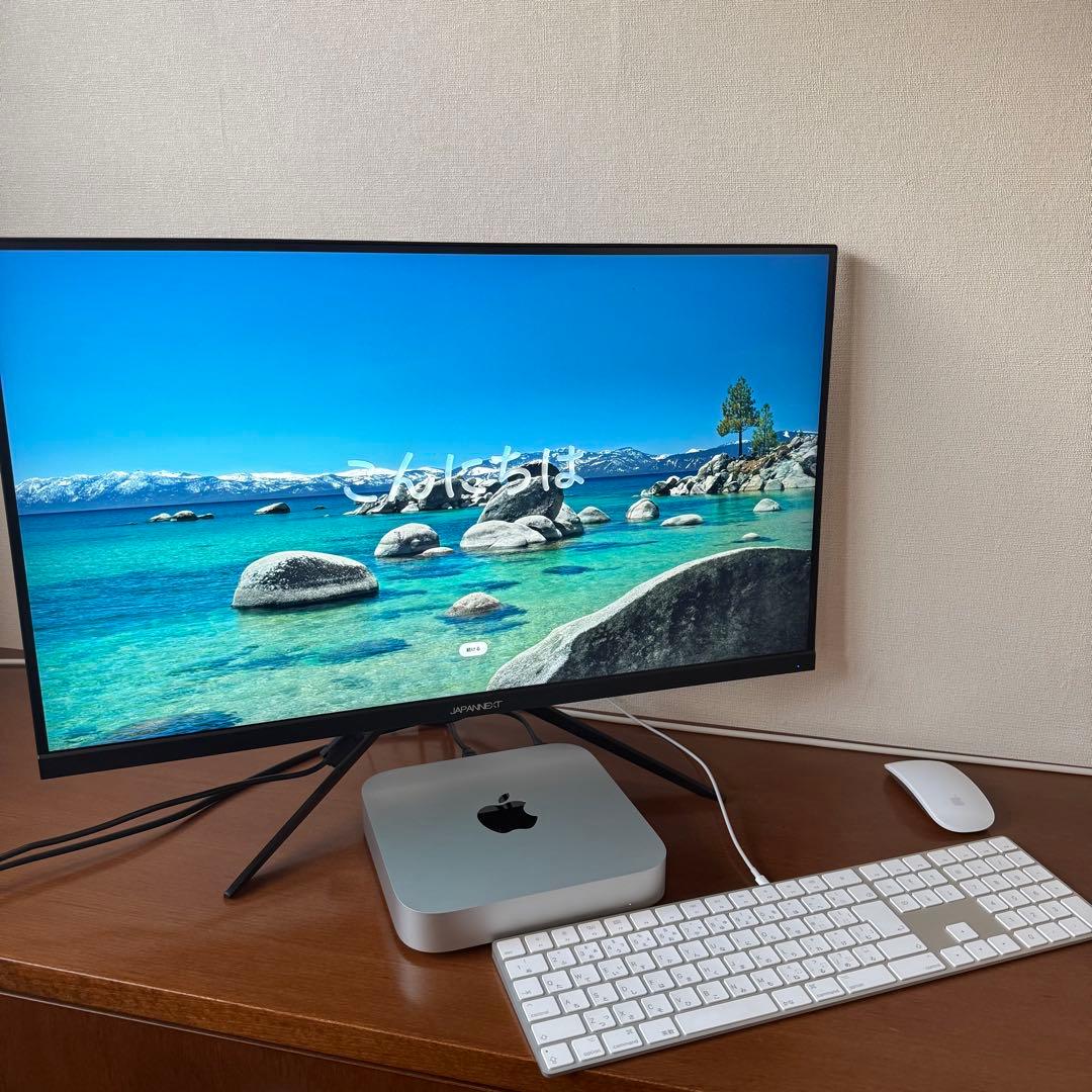 Mac mini + 28インチ モニター + 純正キーボード+純正マウス