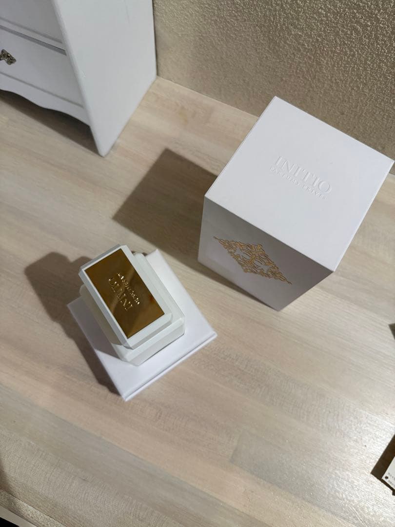 イニシオ　ムスクセラピー　initio musk