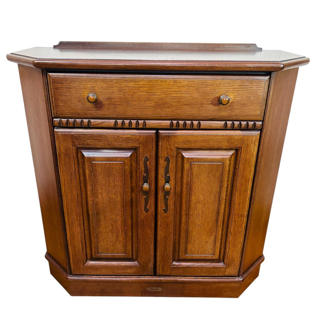 東海家具 Windsor ウィンザー コンソールキャビネット 本物の家具