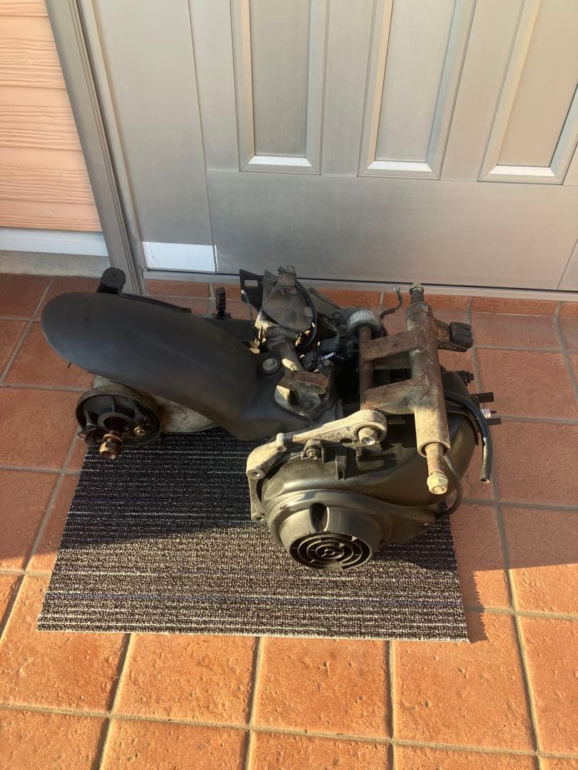 本物！ライブディオZXエンジン。実働　異音無し。