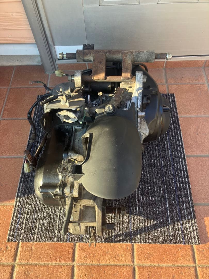 本物！ライブディオZXエンジン。実働　異音無し。