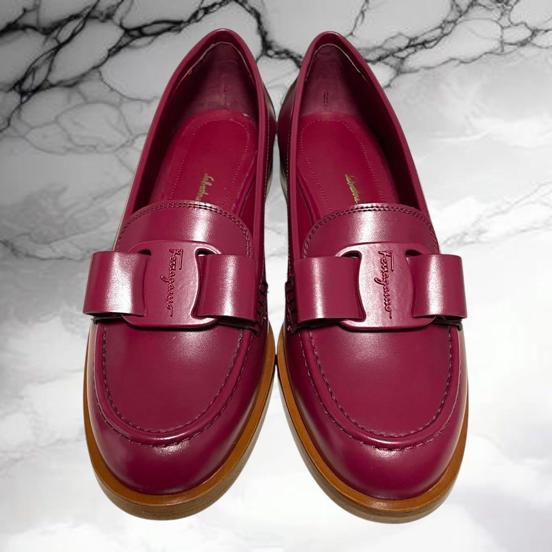 【サルバトーレフェラガモ】美品VIVA ヴァラリボン ローファー ワイン
