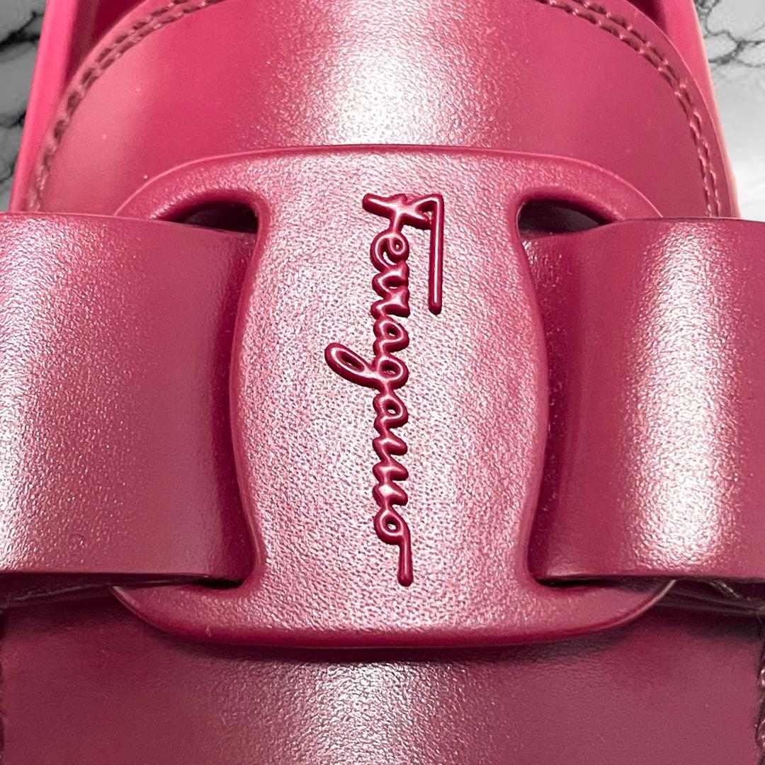 【サルバトーレフェラガモ】美品VIVA ヴァラリボン ローファー ワイン