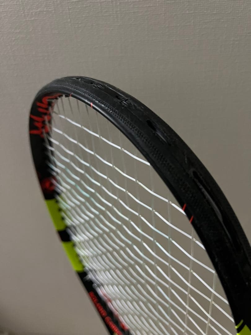 バボラ　ピュアアエロ　硬式テニス