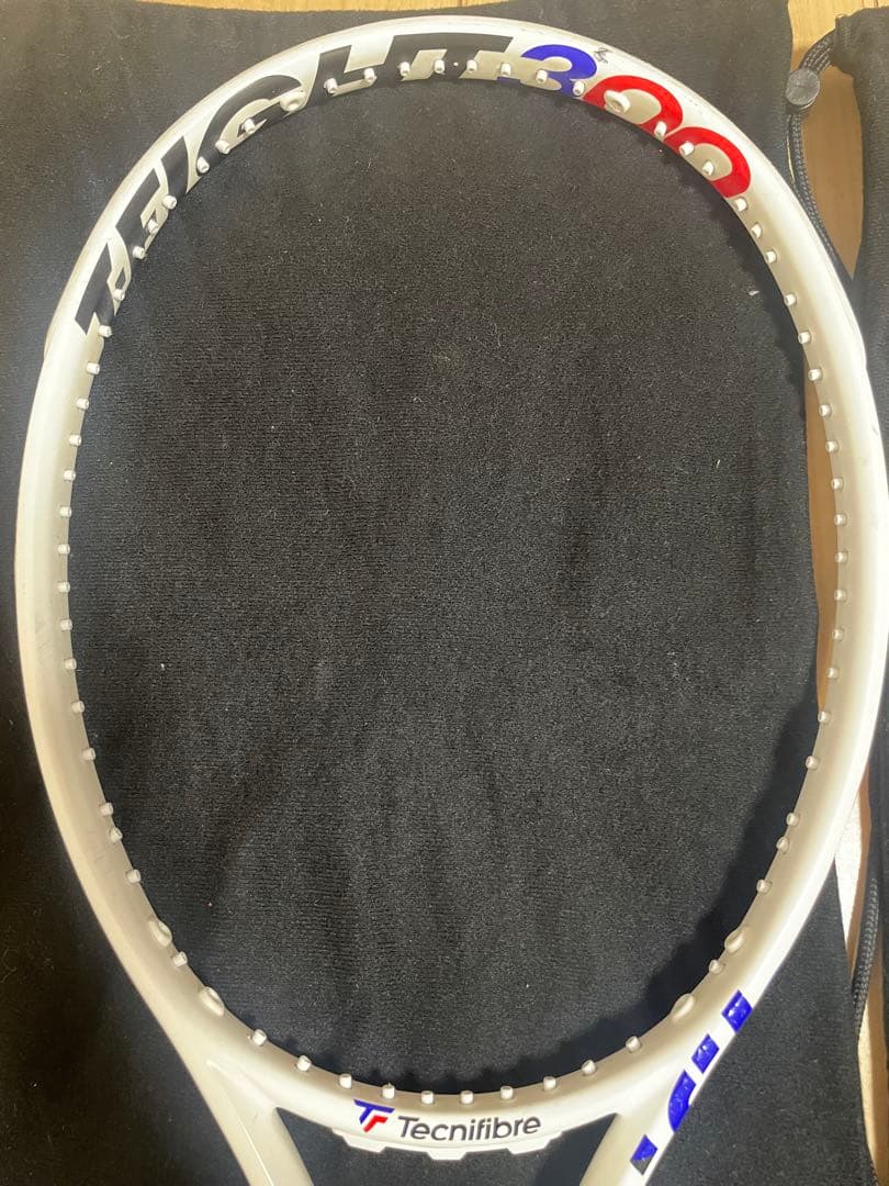 Tecnifibre T-Fight 300 テニスラケット　2本セット