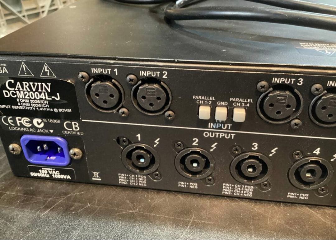 CARVIN DCM2004L- 4chパワーアンプ カーヴィン