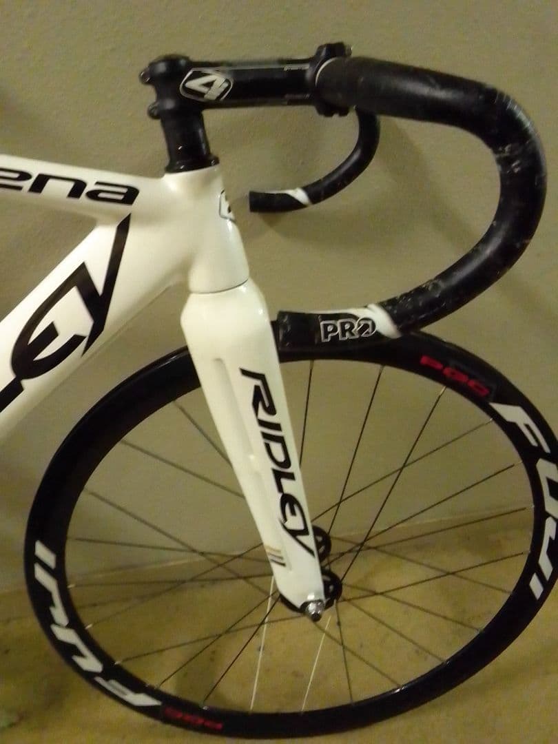 【ほぼ完成車】RIDLEY Arena Carbon　Track SMサイズ