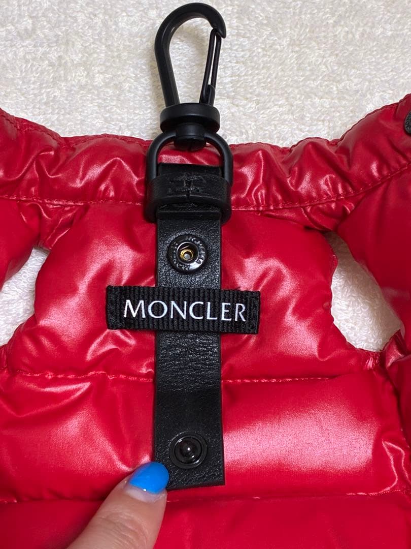 【新品】モンクレール　キーリング　ベスト　レッド