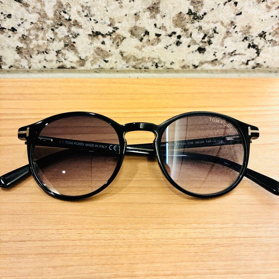 TOM FORD TF539 サングラス ブラック