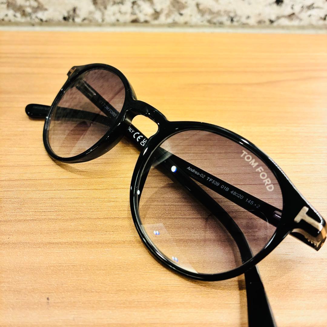 TOM FORD TF539 サングラス ブラック