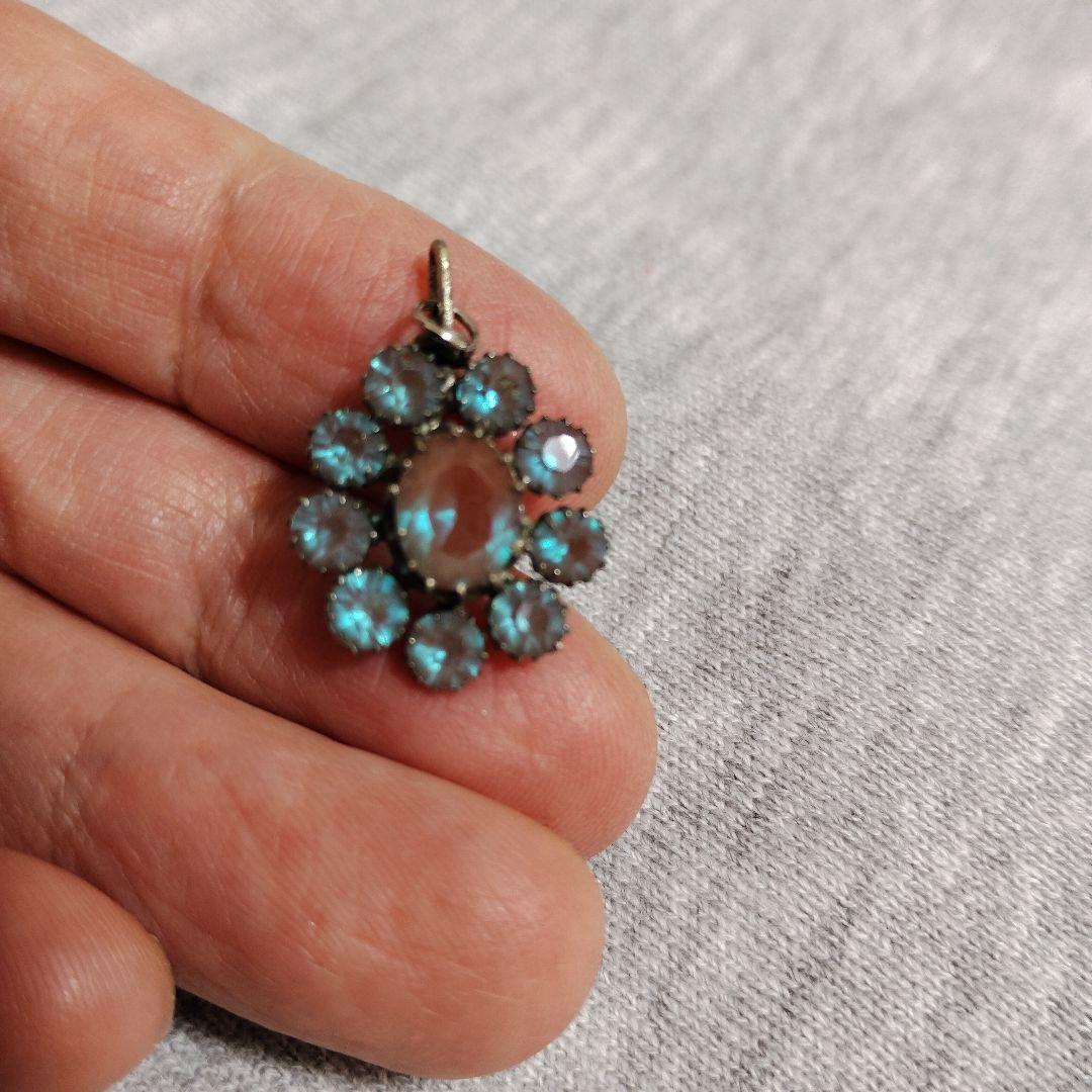 アンティーク？ヴィンテージのサフィレット ペンダントトップ