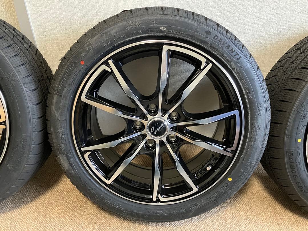 未使用品　スタッドレス17インチ ホイールセット