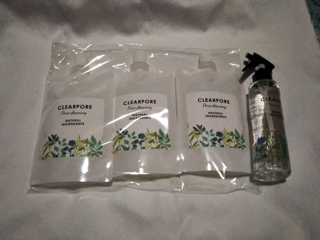 クリアポーレ  クレンジングウォーター☆