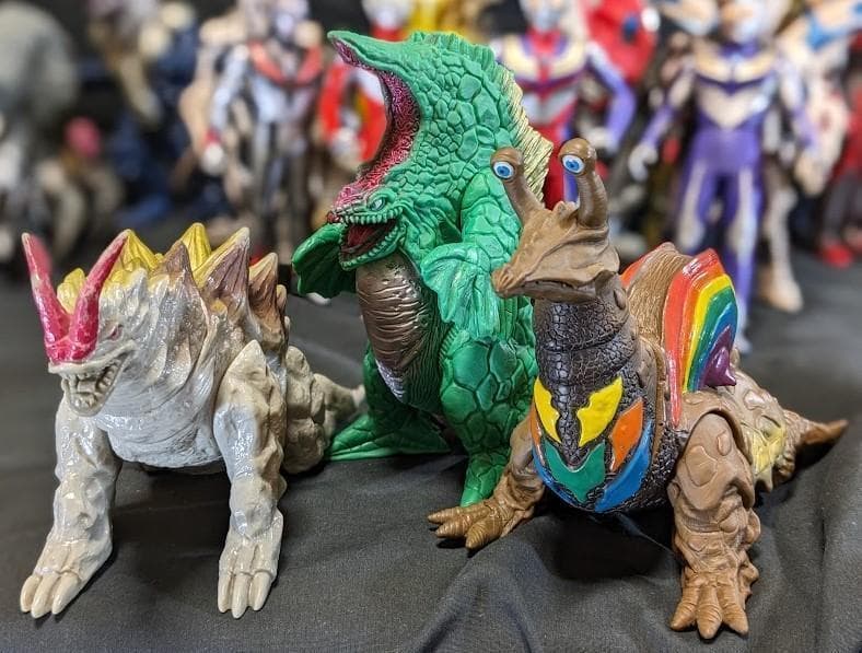 ウルトラマンティガ＆登場怪獣・宇宙人（バンダイ）ソフビフィギュア22体セット＋１