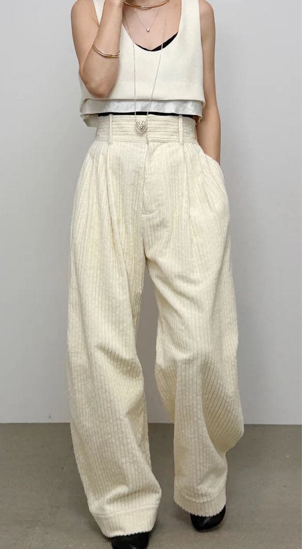 chieko+ lamb wool bistier ホワイト 36