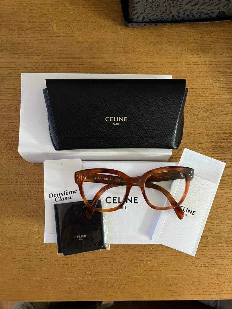 CELINE ブラウンデザインサングラス