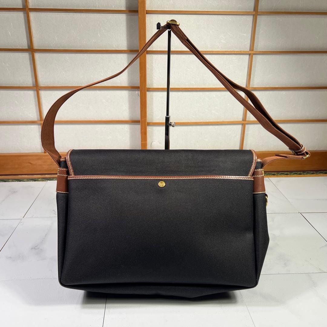 HUNTING WORLD ハンティングワールド ショルダーバッグ ブラック