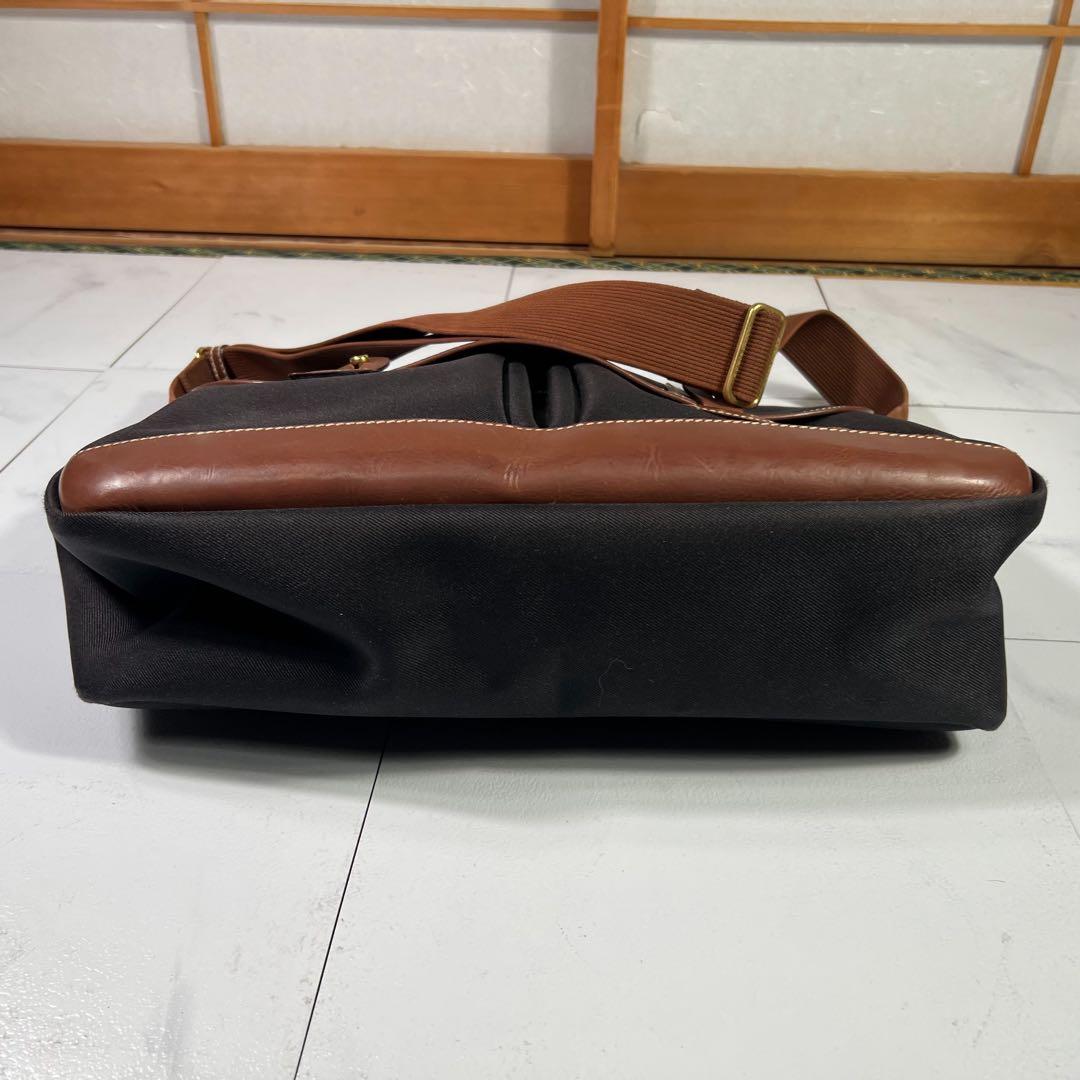 HUNTING WORLD ハンティングワールド ショルダーバッグ ブラック