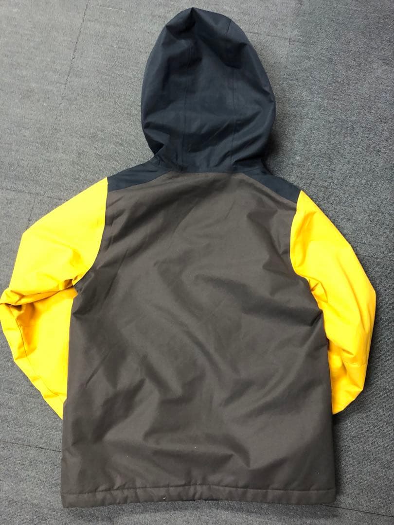 VOLCOM １７０サイズ 子ども用スノーボードウェア セット