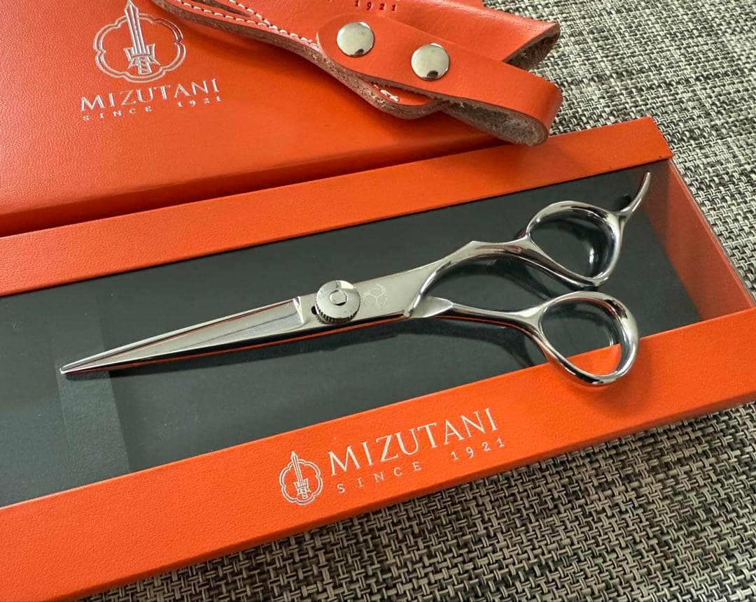 【美品】MIZUTANI ミズタニ fit カットシザー　5.5インチ