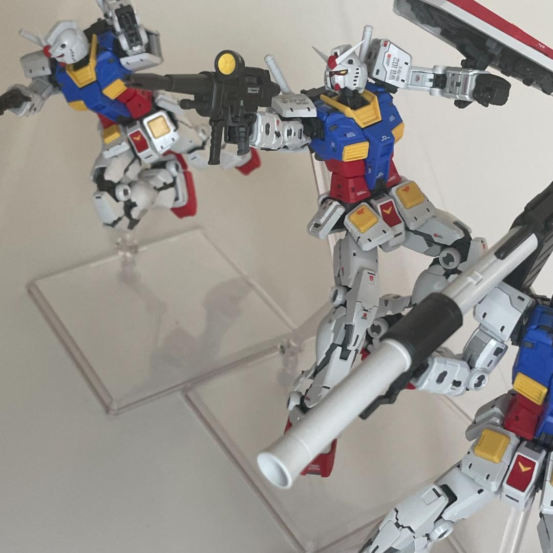 完成品　3体セット　RG 1/144 RX-78-2 ガンダム Ver.2.0