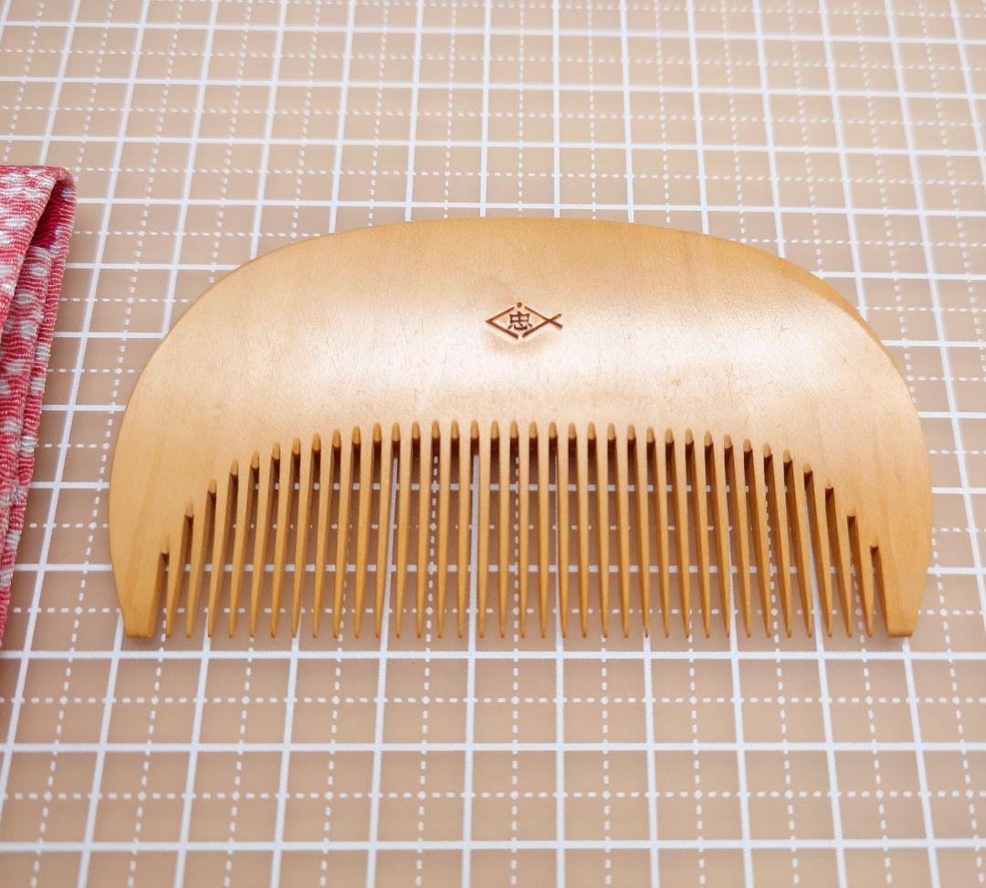 さつまつげ櫛　彫り櫛　辻忠商店　椿柄　新品未使用