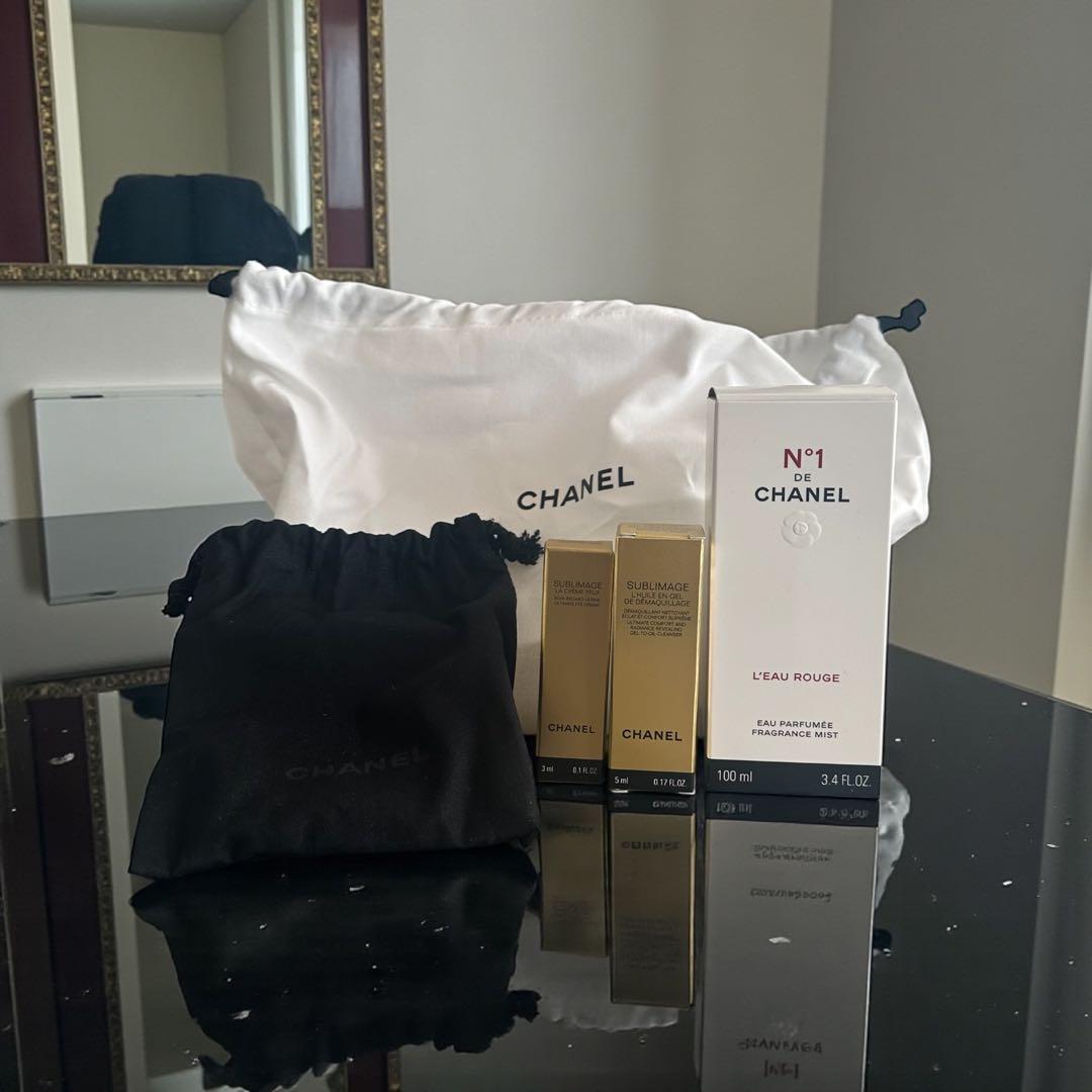 【豪華サンプル】シャネル ロー ルージュ N°1 ギフトボックス・巾着付