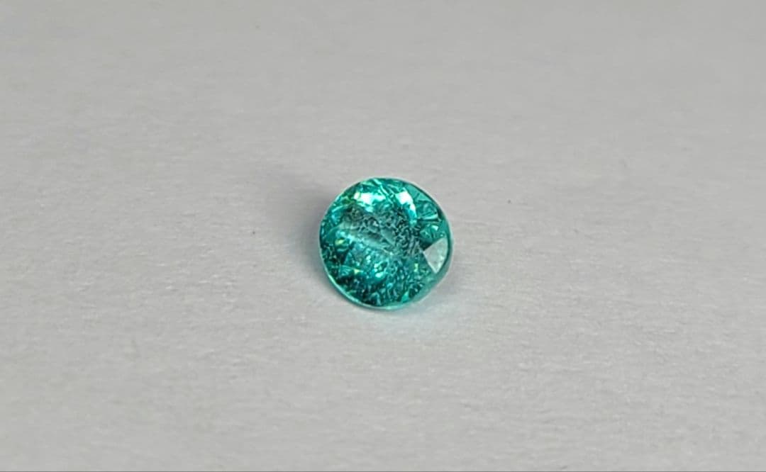 美しいピカピカネオンです!★ブラジルバターリャパライバトルマリン★オーダー受付中