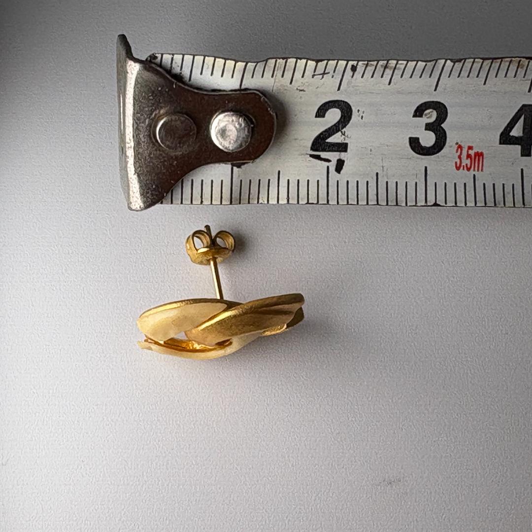 【片耳】 CHANEL ココマーク ピアス 00T ゴールド