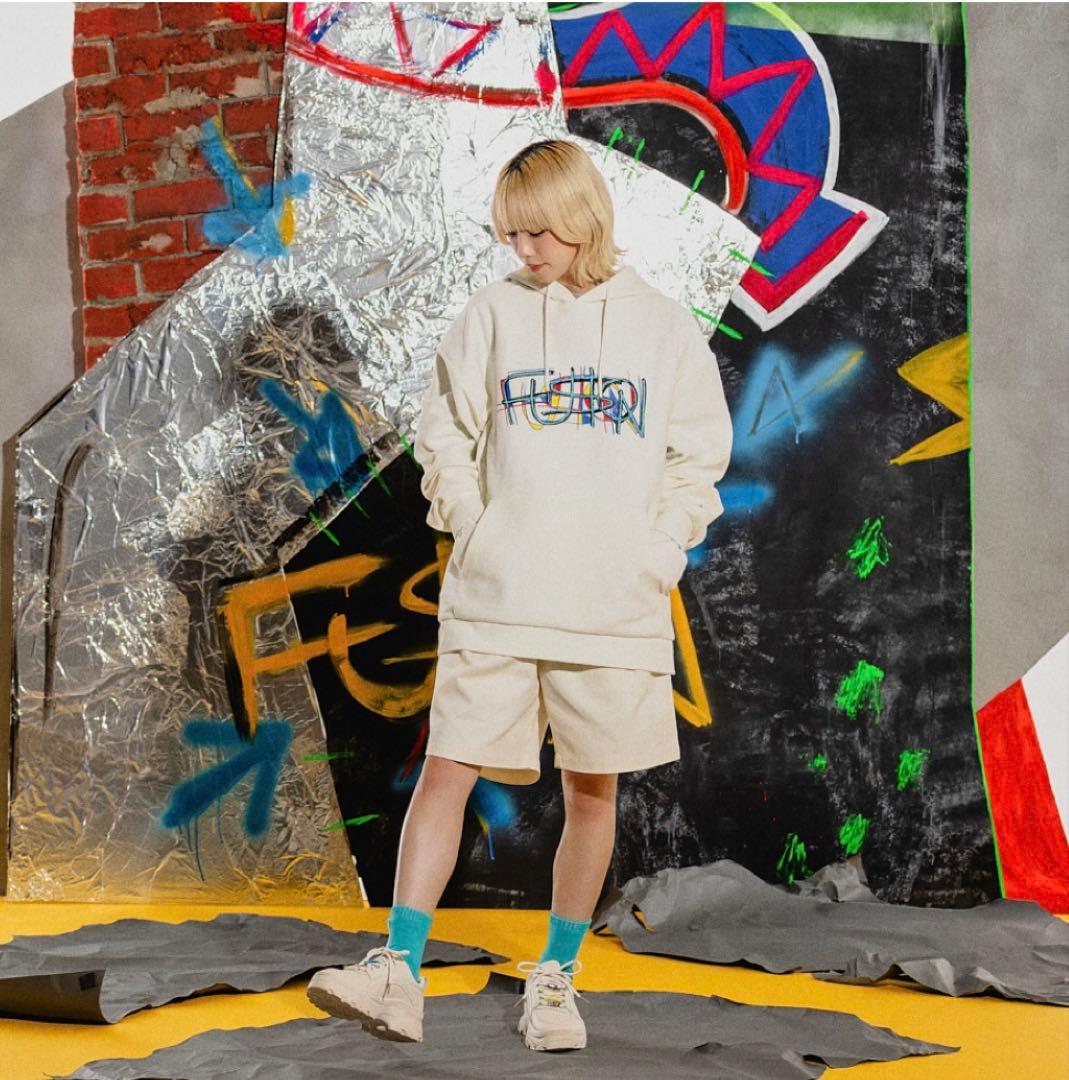 vaundyツアーグッズfusionスウェットデニムパーカー新品Mサイズ即完売品