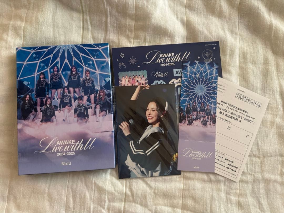 NiziU AWAKE BluRay 特典付き