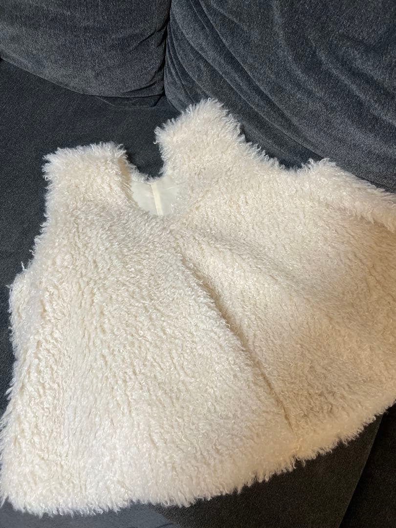 maison de Dolce. メゾンドドルチェ テディハグ ベスト