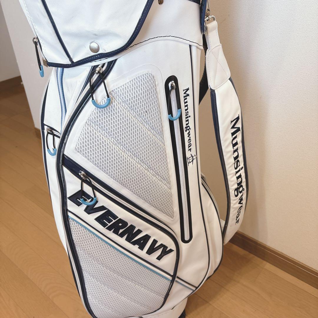 K406 Munsing wear EVERNAVY キャディバック