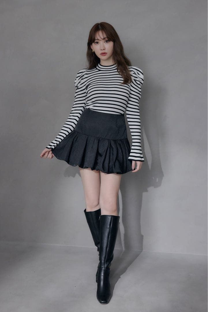 【新品未使用】herlipto Bubble Mini Skirt