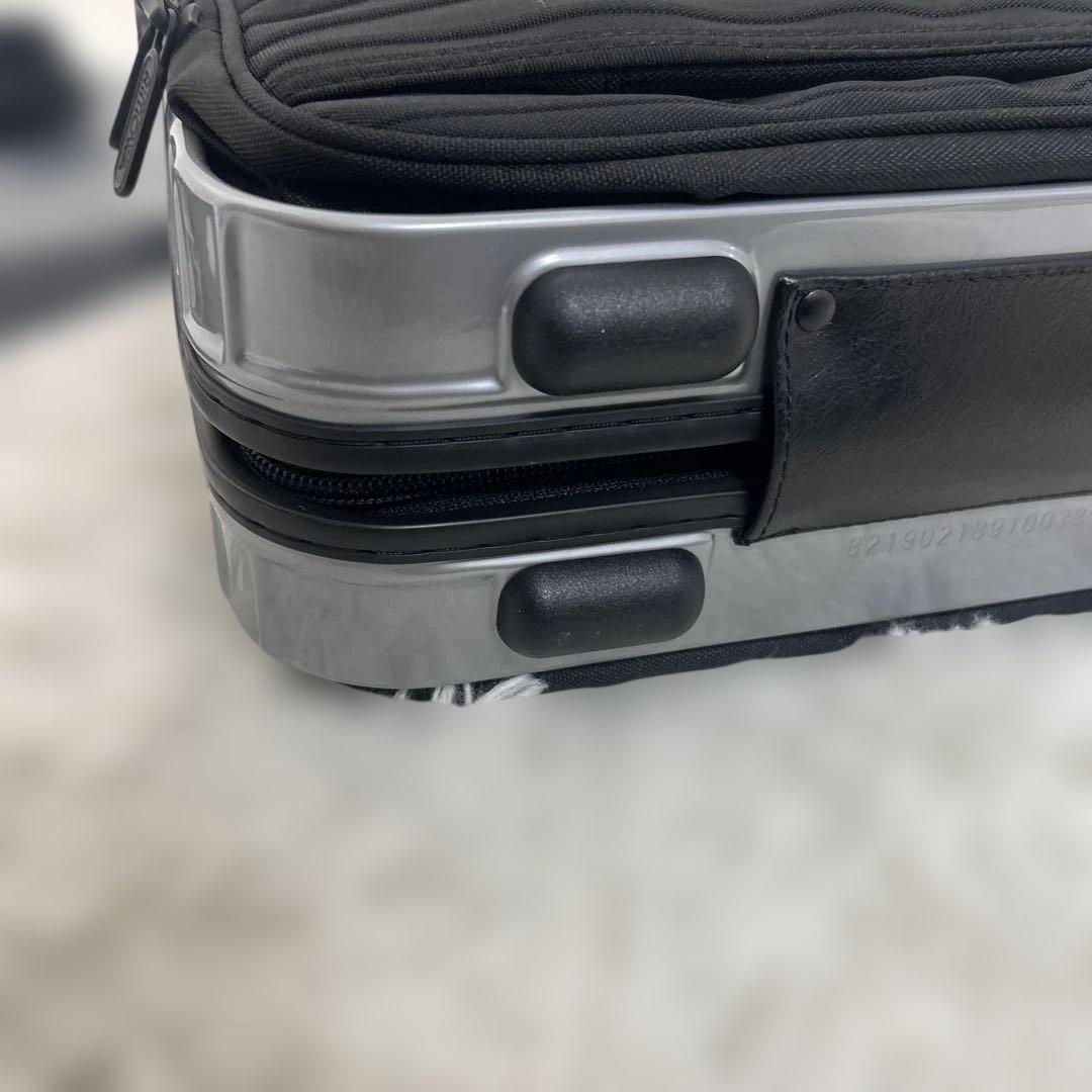 【未使用】RIMOWA Lufthansa ノートブックケース 16L 黒