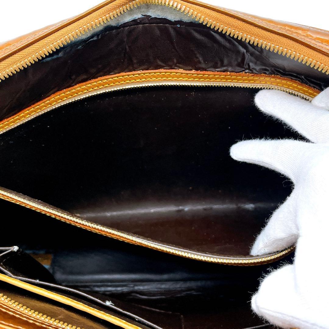 レア品　LOUIS VUITTON ヴェルニ ヴァンダム レザー ビジネスバッグ