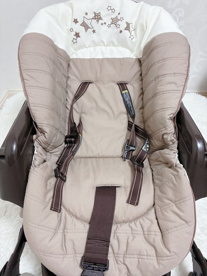 【良品】Combi コンビ ネムリラAT 新生児 自動 ハイローチェア