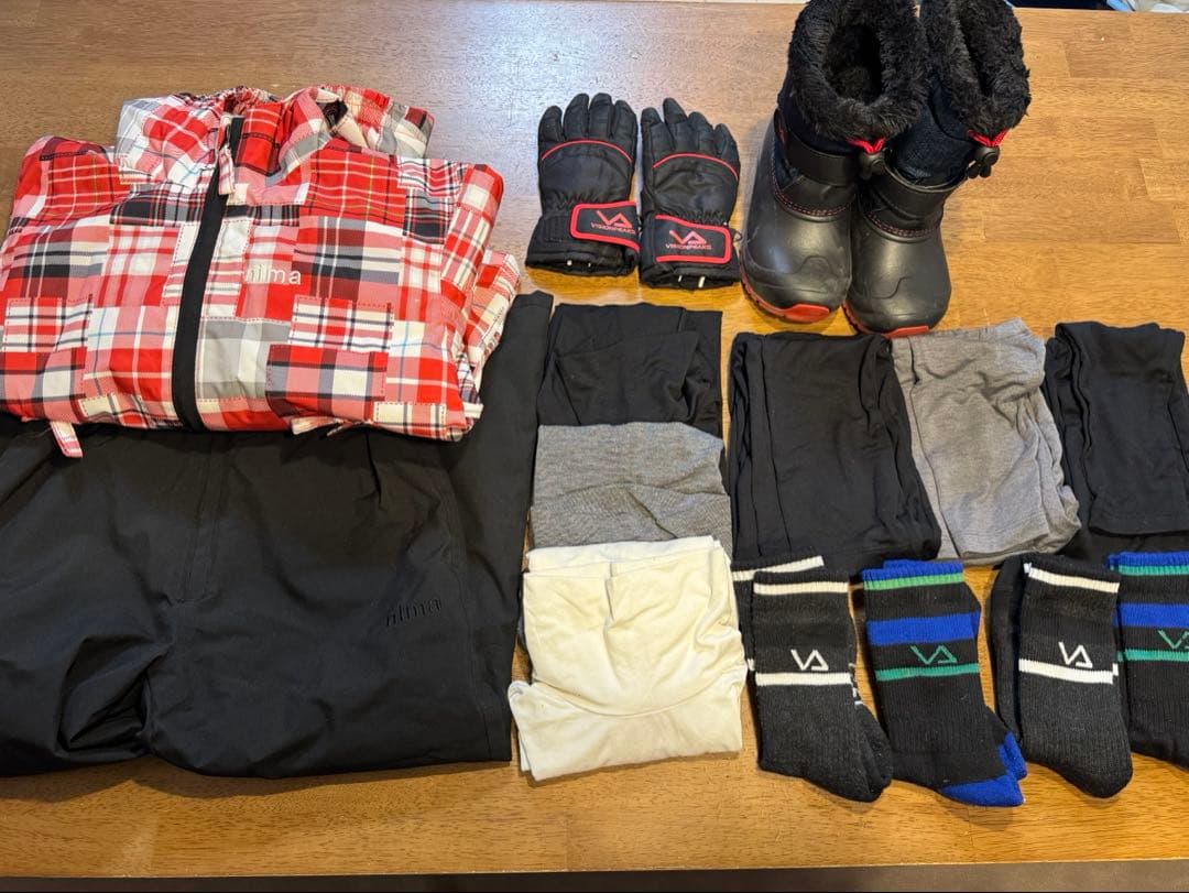 子ども用　スキーウェアセット